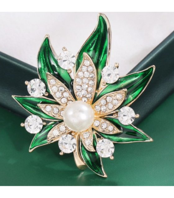 XSB211 - Green Floral Saree Brooch